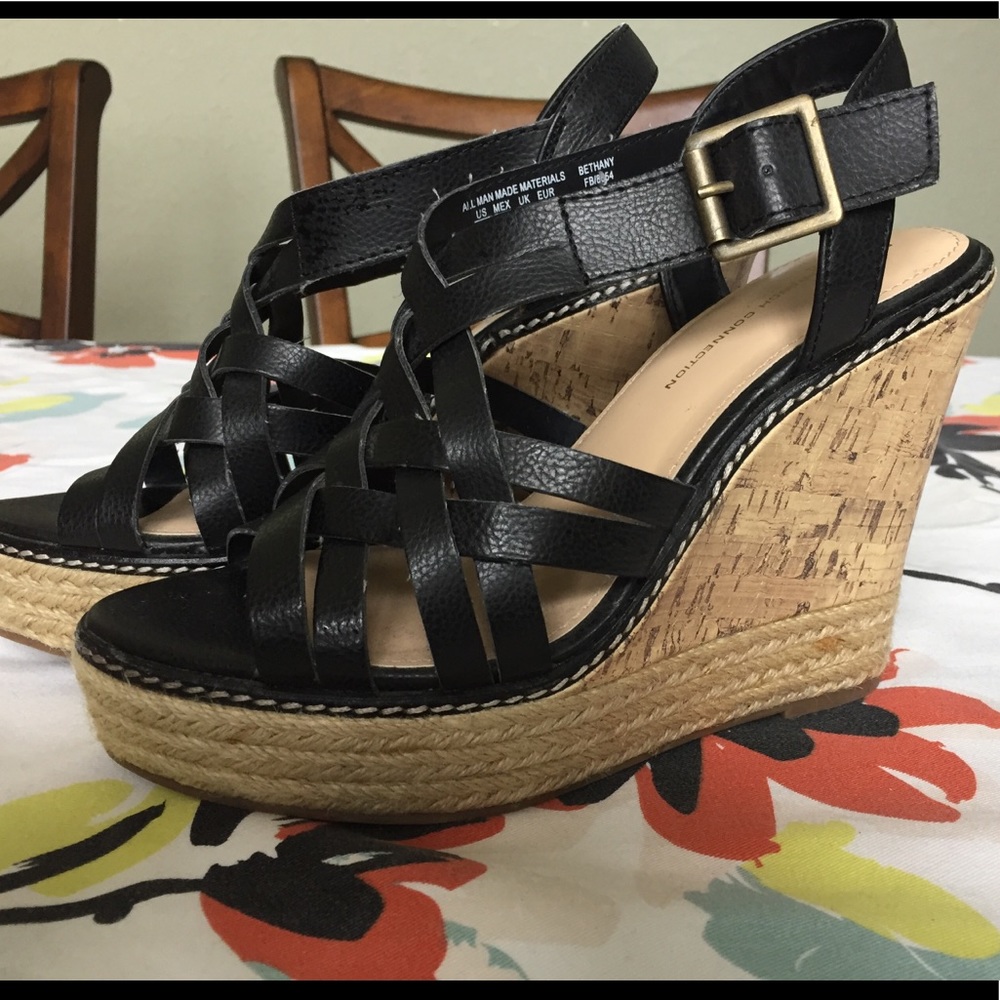 Wedge black shoes